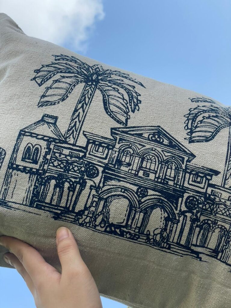 cantt station pillow